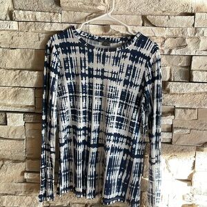 Vince long sleeve cotton tshirt.